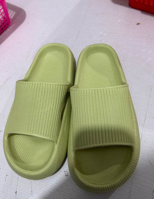 Comfortable Soft Home Couple Slippers